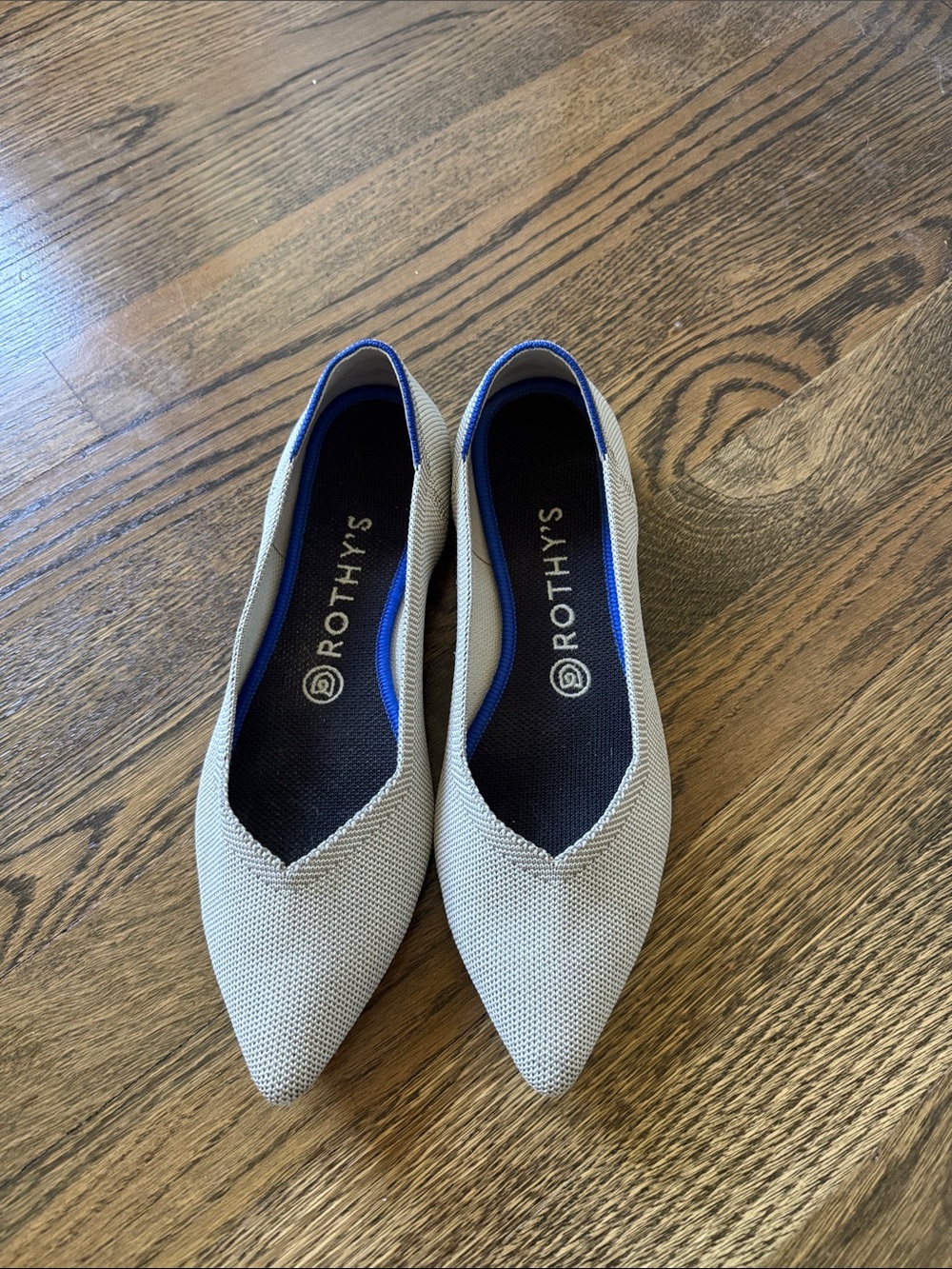 Rothy’s birdseye gray points